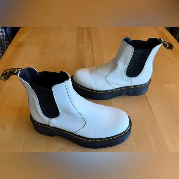 Dr. Martens MAX 2976 Quad White Leather Platform Chelsea Boots Size 41 M8 W9.5