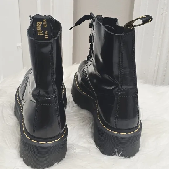 Dr. Martens Molly Platform Lace-up Boots Waterproof/Oil Resistant Chunky Boot