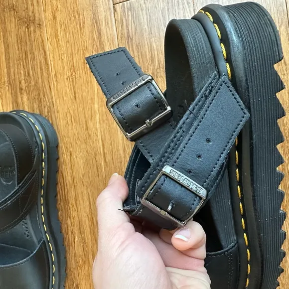 DR MARTENS Voss Leather Strap Platform Sandal