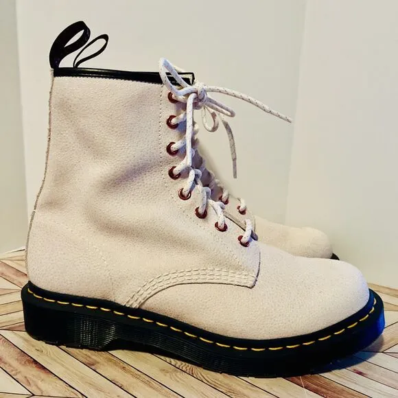 Dr Martens Women's 9 Leather Boots Cream Pink Combat Lace Up Doc 27655 Wedding