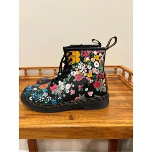Dr. Marten’s Womens Floral Mash Up Lace Up Fashion Boot Multicolor Size 5
