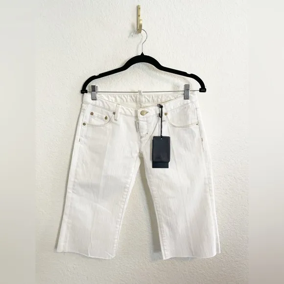 DSQUARED White Denim Bermuda shorts with gold embroidered pocket NWT  40