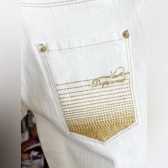 DSQUARED White Denim Bermuda shorts with gold embroidered pocket NWT  40