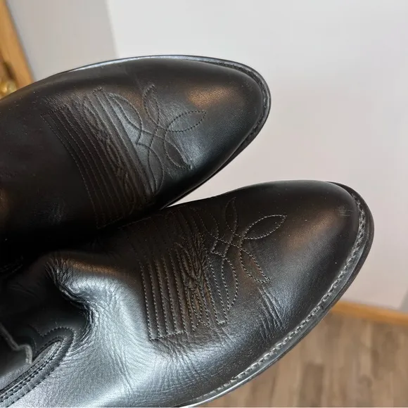 DURANGO Oil Resistant Black Leather Western Boots. Size 10.5