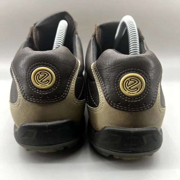 ECCO Casual Cool ll Hydromax Golf Cleats Men's 8-8.5 US, 42 EU Brown Low Shoes