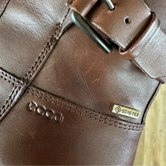 ECCO Saunter GX Goretex Brown Leather Bootie