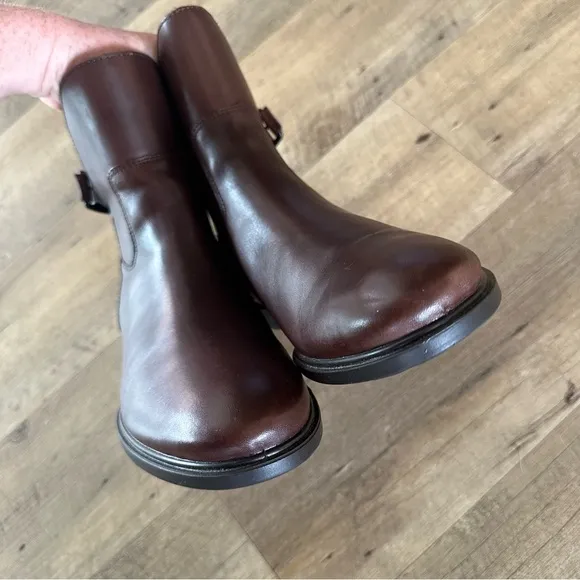 ECCO Saunter GX Goretex Brown Leather Bootie