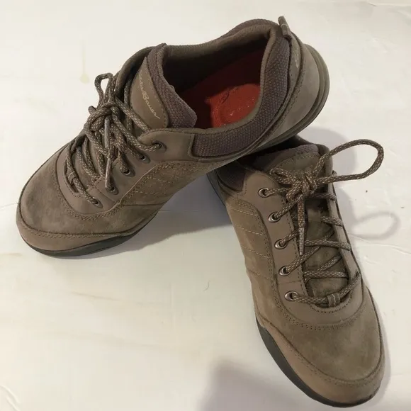eddie bauer midlite shoes Running/hiking/waking size:8