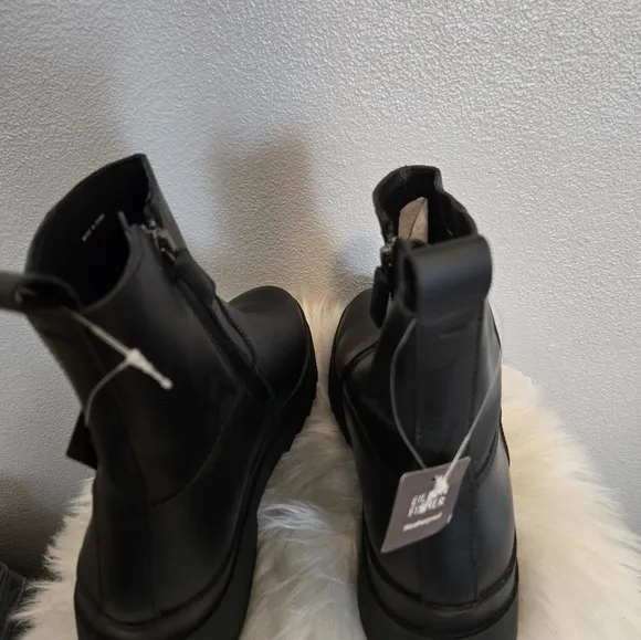 Eileen Fisher Floyd Waterproof Boots