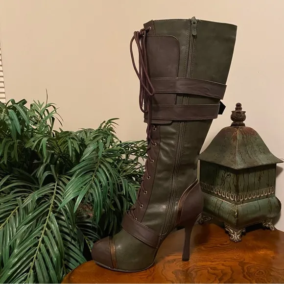 Ellie - STEAMPUNK Boots