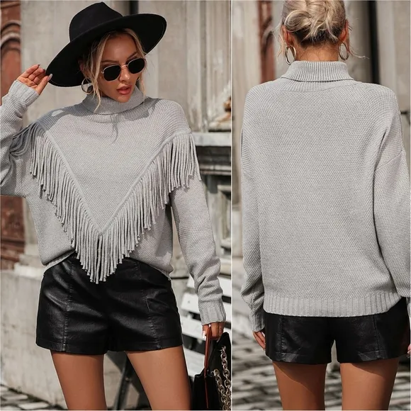 Esme Fringe Turtleneck Sweater - Gray