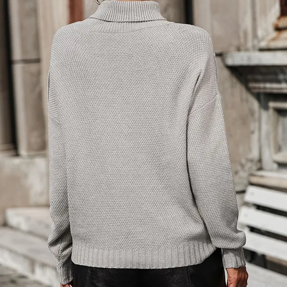 Esme Fringe Turtleneck Sweater - Gray