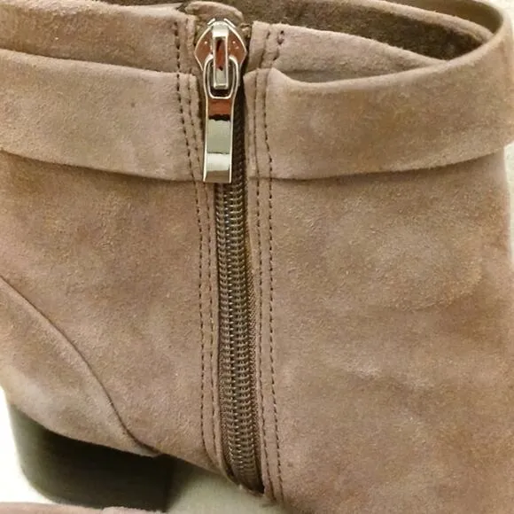 Essex Lane REAL SUEDE LEATHER Tan Ankle Boots Booties Sz 6.5