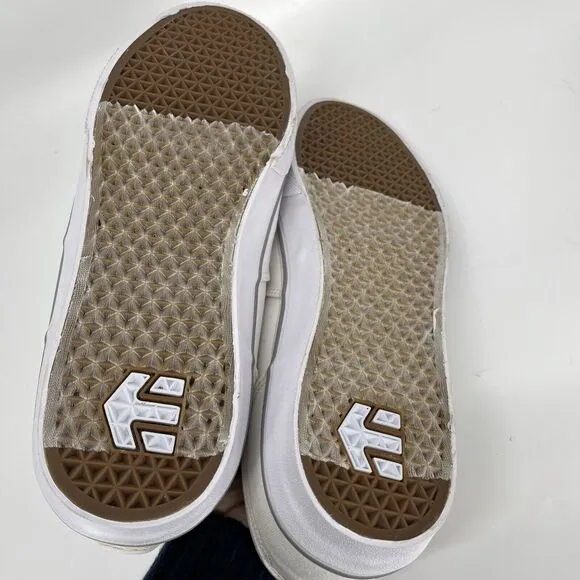 Etnies Factor Skateboarding Shoes Mens 12 White Skate Inspired Sneakers