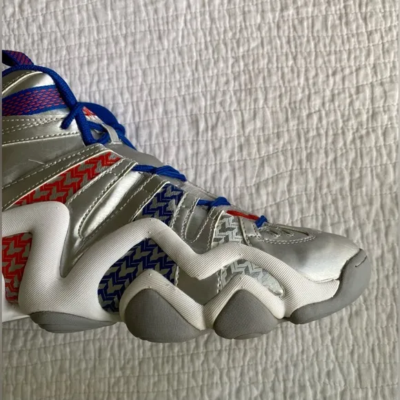 EUC Adidas Crazy 8 KB8 ‘John Wall' Sneakers (G98293) Silver/Blue Size 12