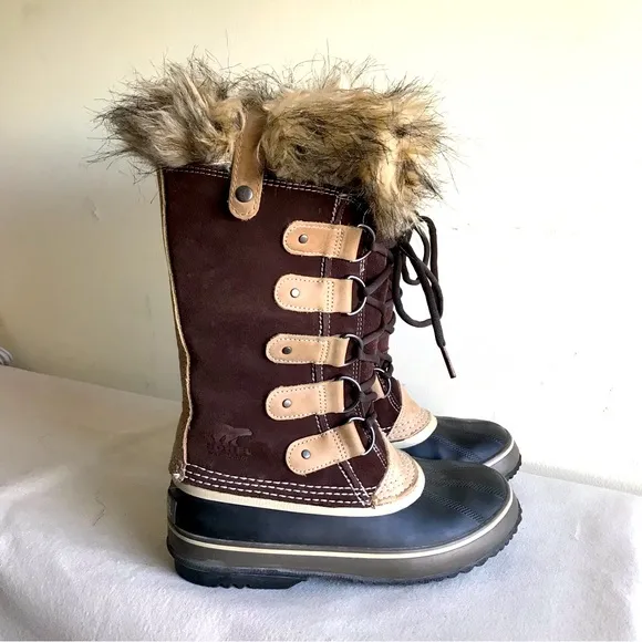 EUC Sorel sz 6 Joan of Arctic boots waterproof. Brown suede Fur top felt bootie