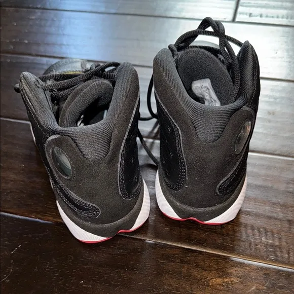 EUC UNISEX Jordan Air 13