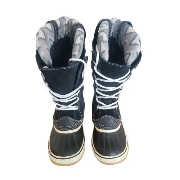 EUC Women's Sorel Boots Joan Of Artic Knit II  Waterproof Suede Laces Size 8