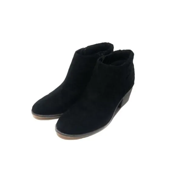 Fergalicious Bayou Woven Back Suede Ankle Booties in Black Womens Size 7 M