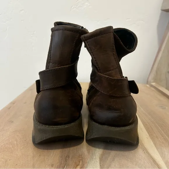 Fly London Sake Fly Boots Booties Brown Suede Wrap Around Strap Size 41 US 10