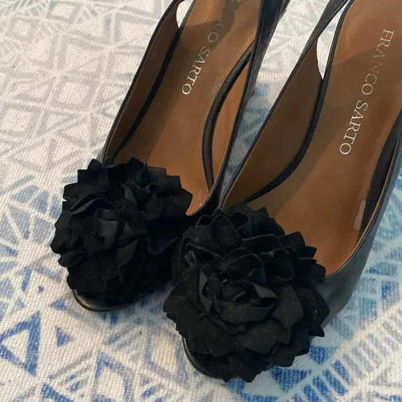 Franco Sarto Black Flower Wedge Sandals