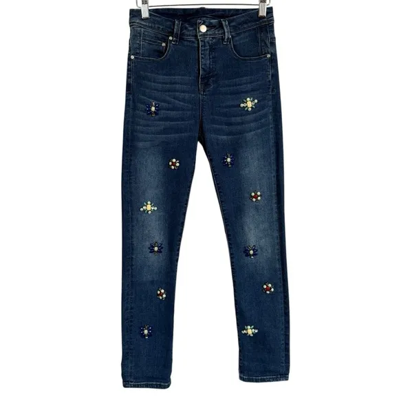 Frank Lyman Design Women's Blue Embellished Crystal Flowers Jeans Size 2