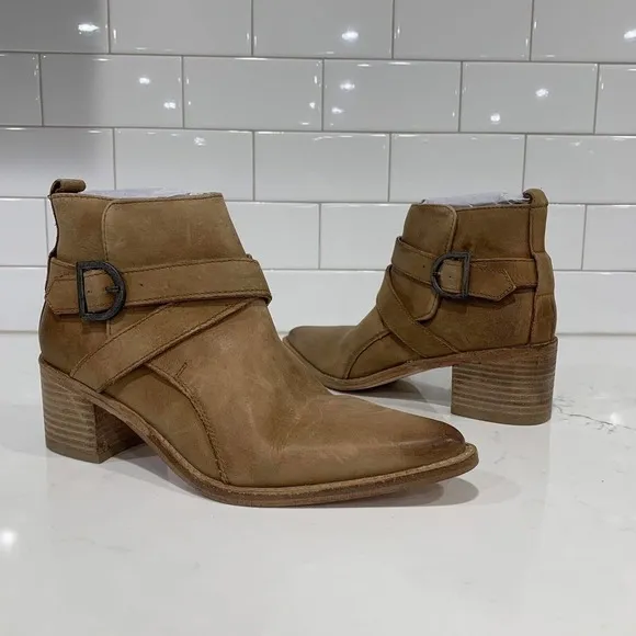 Free People | Boots Back Loop Leather Ankle Neutral Point Toe New