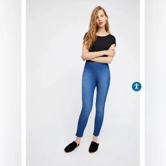 Free People Easy Goes It High Waist Pull on jeggings leggings jeans dark blue 24