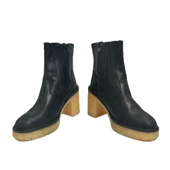 Free People James Chelsea Boot Womens Sz 9 (39.5) Black Leather Chunky Gum Sole