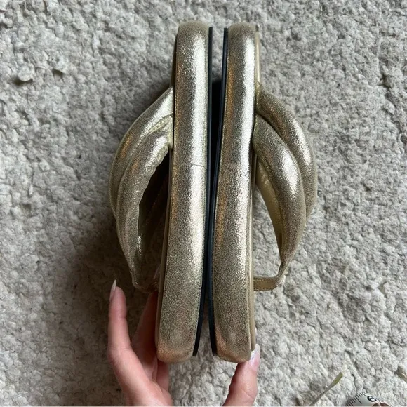 free people: Metallic Gold Leather Wonderland Flip Flop Sandals Size 37