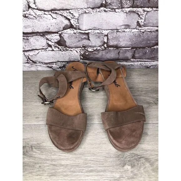 Free People Plum Taupe Suede Platform Ankle Strap Sandals Women Sz 38EU/7.5M US
