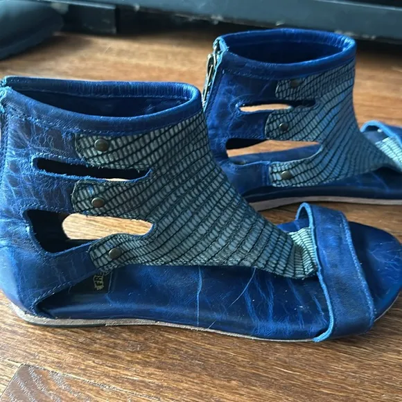 Freebird Blue Devil Sandals