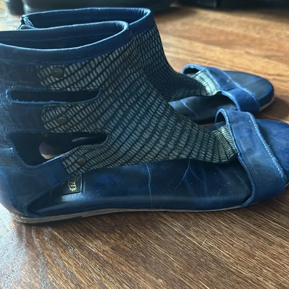 Freebird Blue Devil Sandals