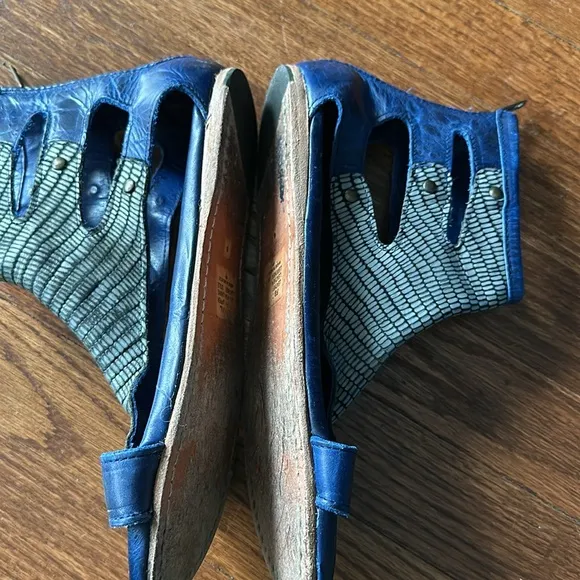 Freebird Blue Devil Sandals