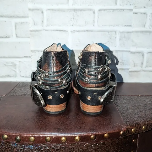 FreeBird by Steven Saloon Western Boots size 6