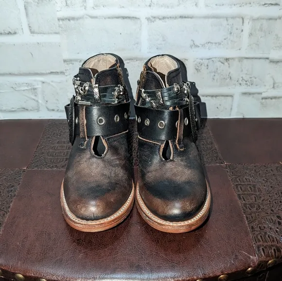 FreeBird by Steven Saloon Western Boots size 6