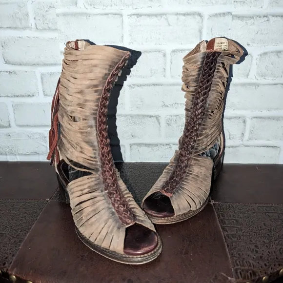 FreeBird India Cage Cutout Boot Gladiator Sandals Boho Taupe Women's 7