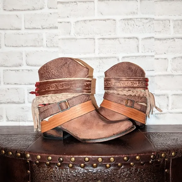 Freebird MEZCAL Brown Bootie size 6