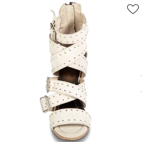 FreeBird TANICA White Sandals size 9