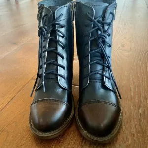 Freebird Women's Black and Brown Lace-Up Boots. Brand new!