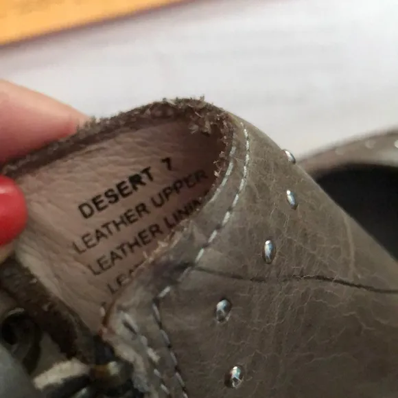 FREEBIRDS Desert Never worn Stylish Brown/Gray Leather Women's Shoes size 7