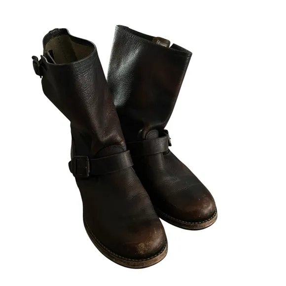 Frye Brown Combat Moto Boots with Classic Design Women Size 8
