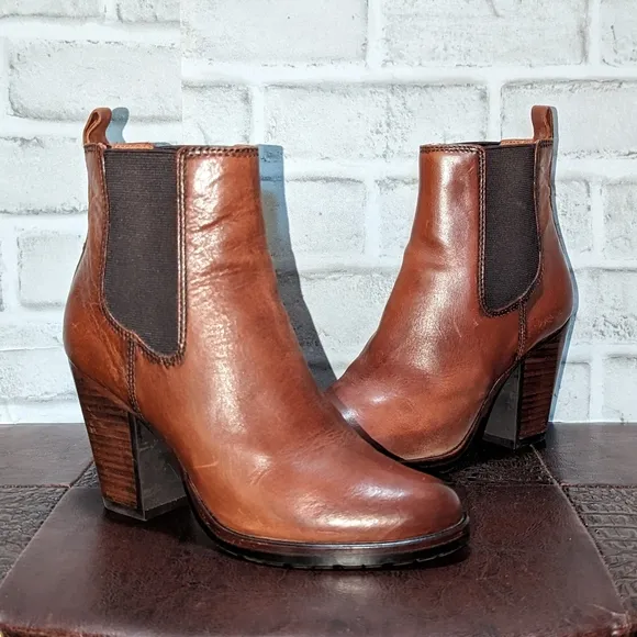 Frye Chelsea Boot Dark Brown Antiqued Polished Leather