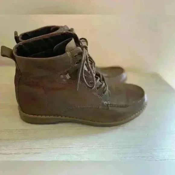 GBX Men's Brown Leather Lace-Up Boots - Size 12