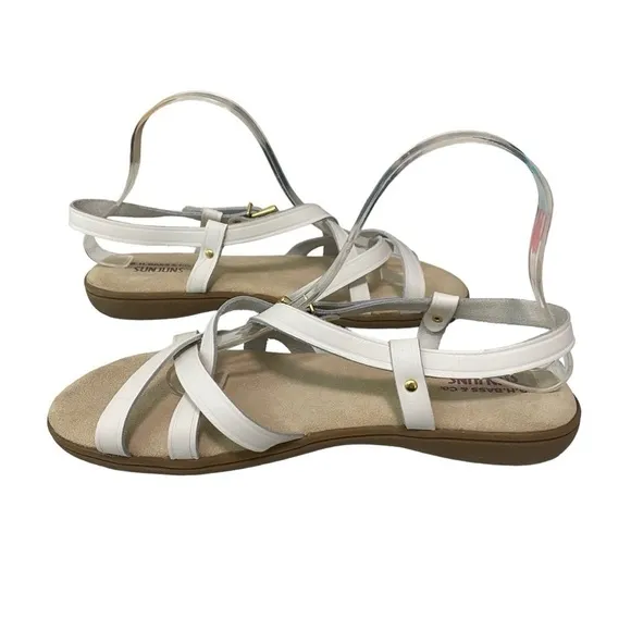 G.H. BASS - SUNJUNS - SIZE 10 - THE MARGIE - FAUX LEATHER CRISSCROSS SANDALS S5