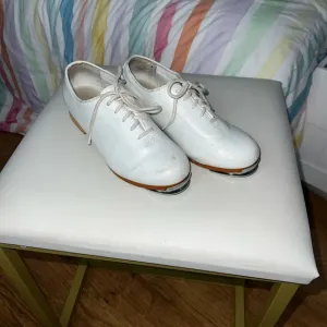 ✨Girls Clogging Shoes with SS Buck Taps✨