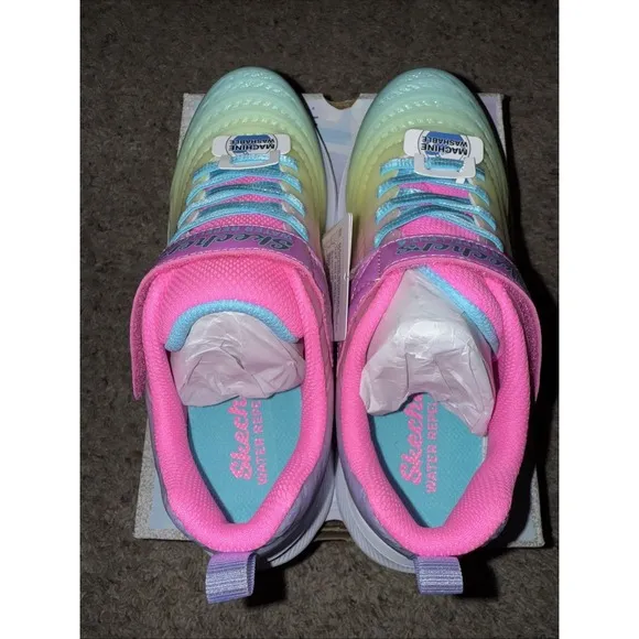 Girl's SKECHERS KIDS  Tuff Tech Jumpsters 2.0 - Blurred Dreams 303397L Size 4