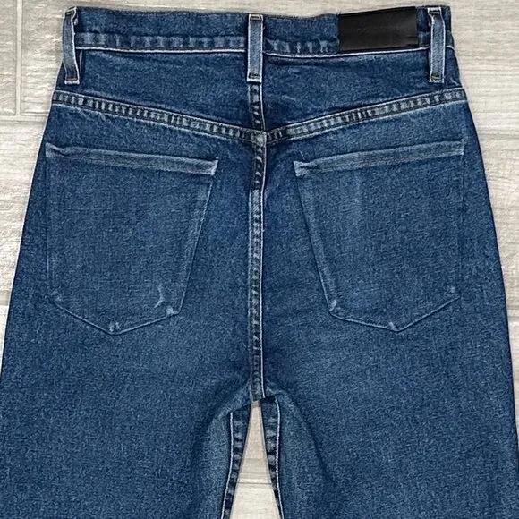 Goldsign Vintage High Rise Cropped Straight Leg Jeans in Hayward Wash Size 24