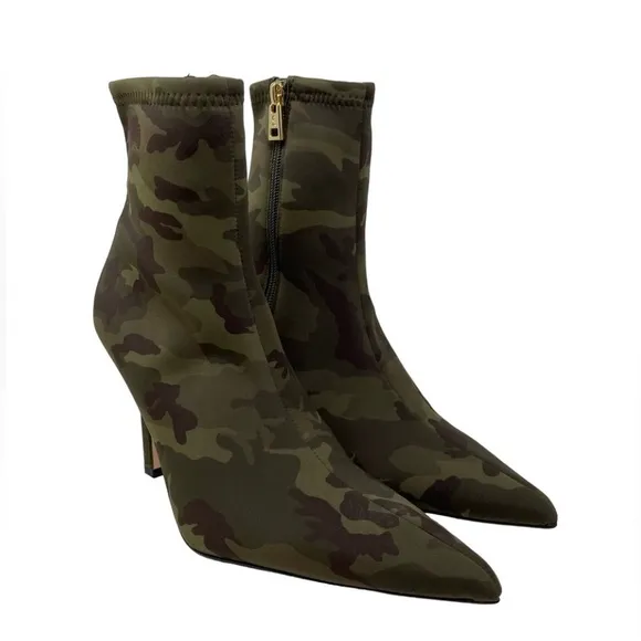 GOOD AMERICAN NEOPRENE KICKSTAND BOOTIE CAMO NWOB