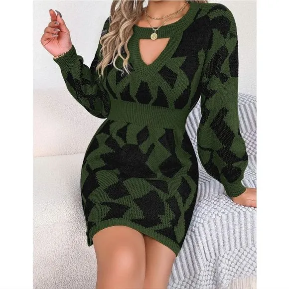 Green And Black Cutout Long Sleeve Sweater Dress
